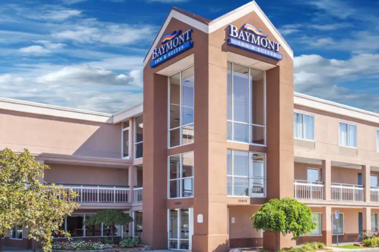 Hotel Baymont By Wyndham Madison Heights Detroit Area Extérieur photo