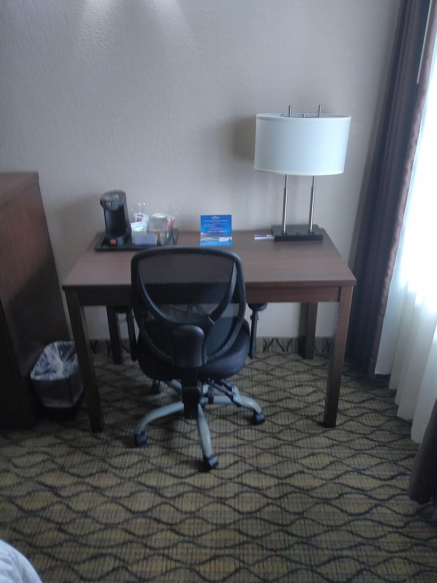 Hotel Baymont By Wyndham Madison Heights Detroit Area Extérieur photo