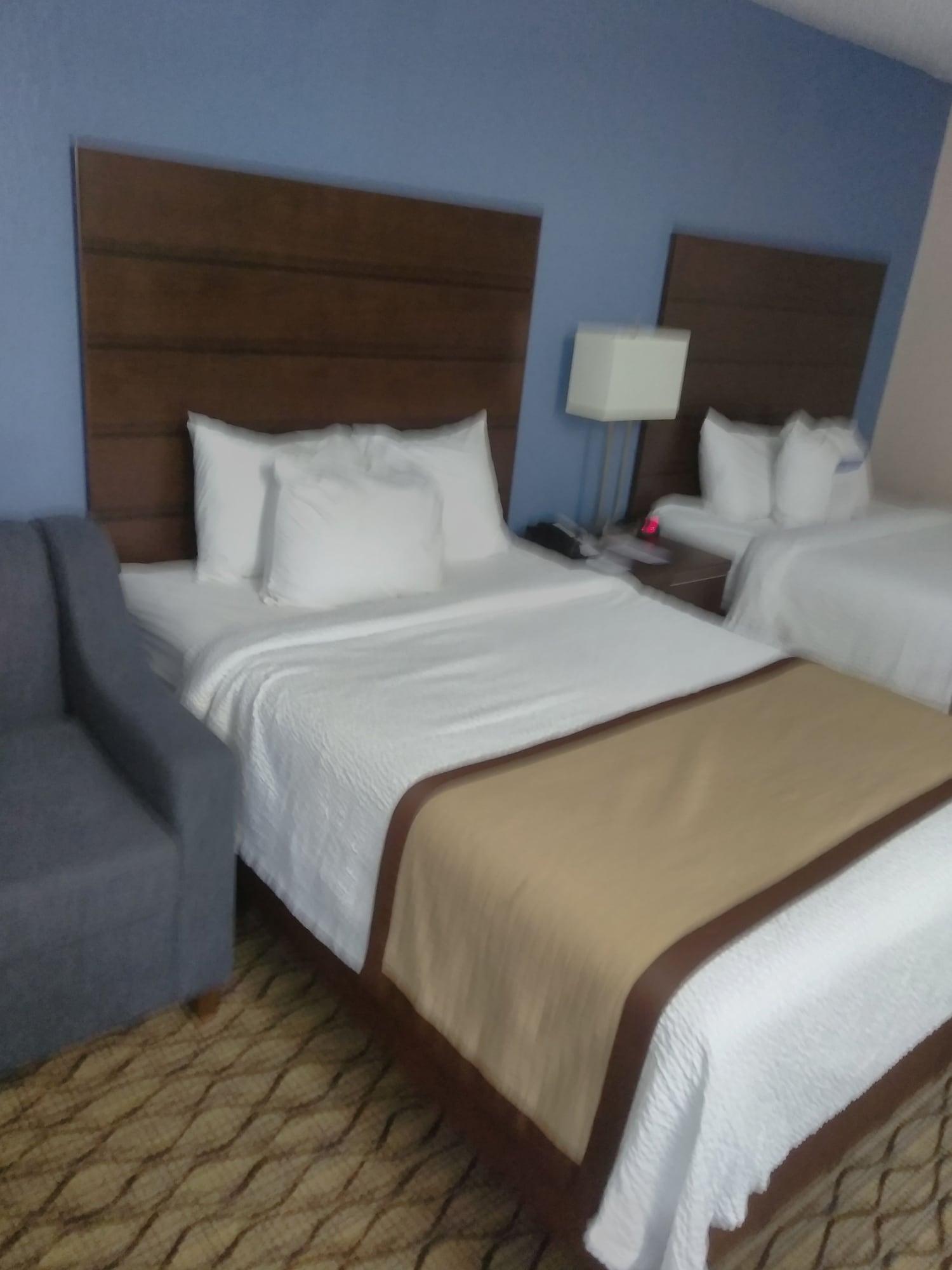 Hotel Baymont By Wyndham Madison Heights Detroit Area Extérieur photo