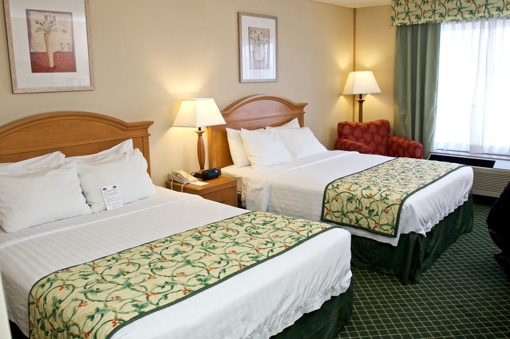 Hotel Baymont By Wyndham Madison Heights Detroit Area Extérieur photo